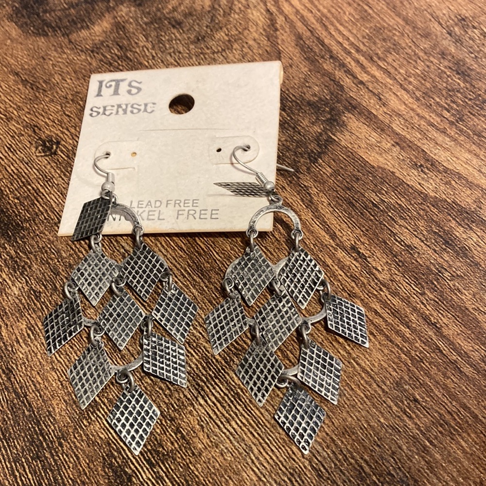 Dangling earrings